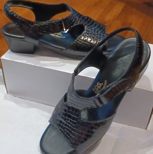 SAS Black Sandal